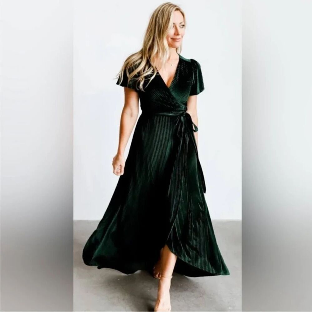 Baltic Born Women Size XXL Green Andi Ribbed Velvet Wrap Maxi Dress Wedding